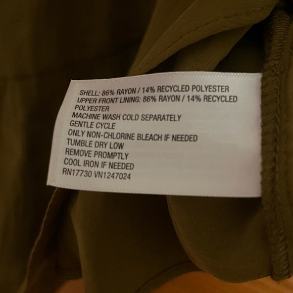 Universal Thread Olive Green Camisole Blouse - Picture 10 of 10